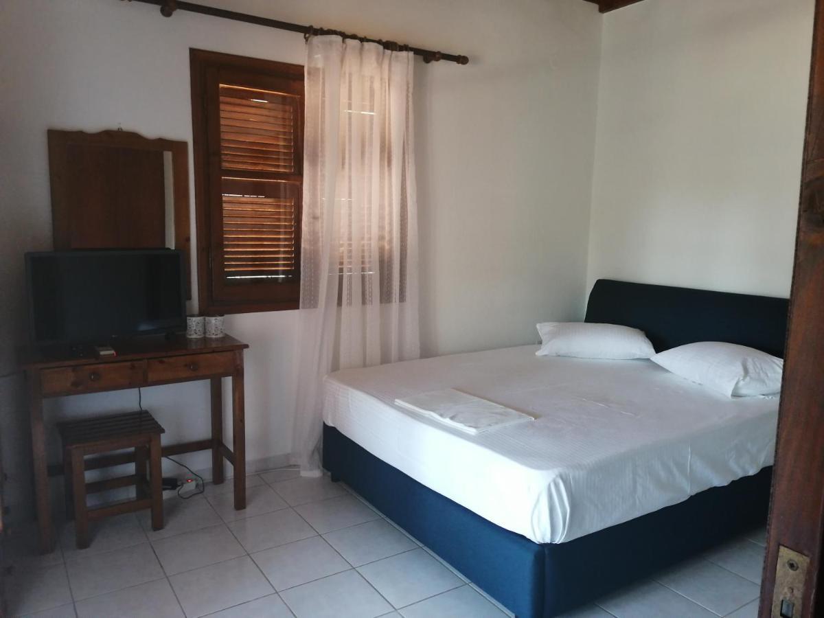 Areti Apartment Áfra Dış mekan fotoğraf
