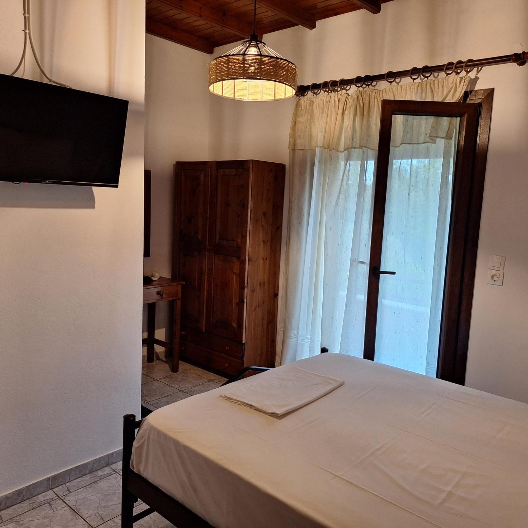 Areti Apartment Áfra Dış mekan fotoğraf